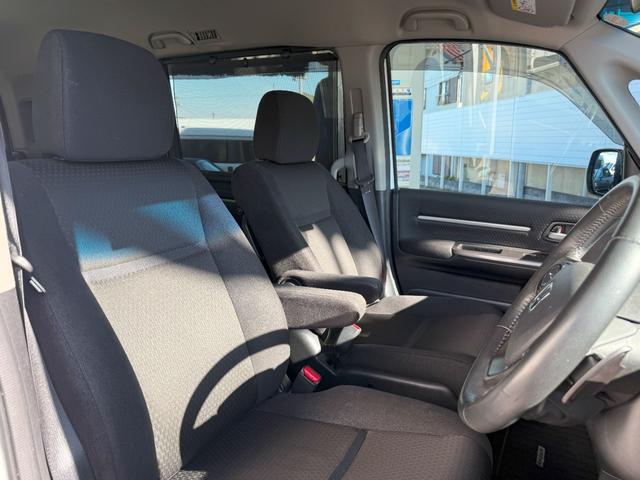 ステップワゴンスパーダ スパーダホンダセンシング 純正メモリーナビゲーション 両側電動スライドドア ETC車載器 LEDヘッドライト わくわくゲート 純正ドライブレコーダー 盗難防止 助手席エアバッグ Wパワスラ 記録簿有 リアオートエアコン USB(3枚目)