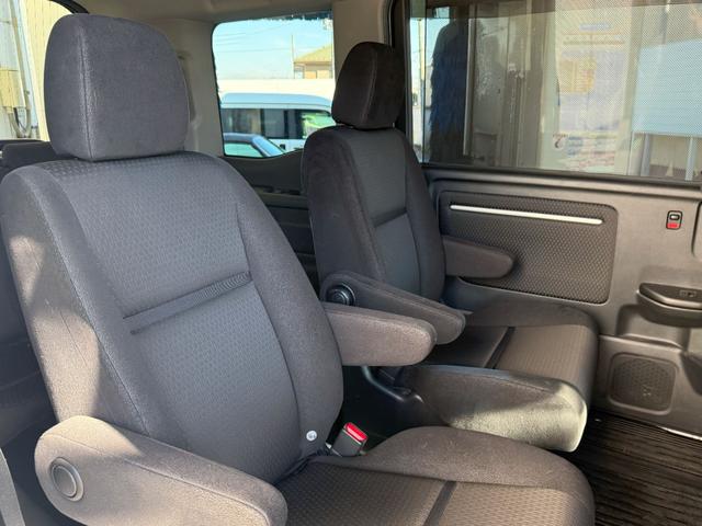 ステップワゴンスパーダ スパーダホンダセンシング 純正メモリーナビゲーション 両側電動スライドドア ETC車載器 LEDヘッドライト わくわくゲート 純正ドライブレコーダー 盗難防止 助手席エアバッグ Wパワスラ 記録簿有 リアオートエアコン USB(4枚目)