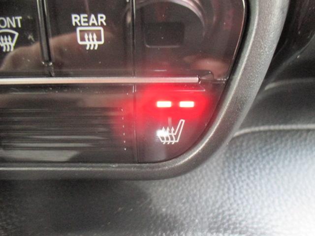 N-BOXカスタム G・Lターボホンダセンシング 純正メモリーナビ リアカメラ フルセグTV 左右パワースライドドア フルオートエアコン LEDヘッドライト ETC車載器 スマートキー 純正アルミホイール 両側PWスライドドア Bモニタ Iストップ(10枚目)