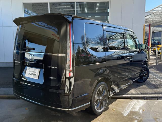 ステップワゴン ｅ：ＨＥＶスパーダ　ワンオーナー　純正メモリーナビゲーション　フルセグＴＶ　Ｂｌｕｅｔｏｏｔｈ接続　バックカメラ　ＥＴＣ　リアモニター　ＬＥＤヘッドライト　両側電動スライドドア　１オーナー　デュアルエアコン　ＥＳＣ（2枚目）