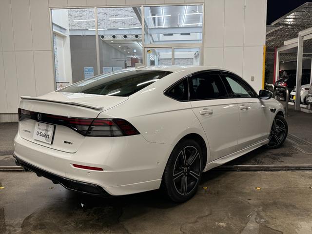 アコード e:HEV ワンオーナー Google搭載ホンダコネクトディスプレイ フルセグTV Bluetooth接続 電動シート 本革シート シートヒーター BOSEプレミアムサウンドシステム フルセグテレビ ABS(2枚目)