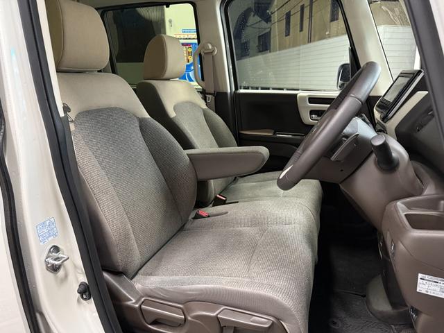 Ｎ－ＢＯＸ Ｌ・ターボ　ワンオーナー　純正メモリーナビゲーション　フルセグＴＶ　Ｂｌｕｅｔｏｏｔｈ接続　バックカメラ　ＥＴＣ　ＬＥＤヘッドライト　両側電動スライドドア　シ－トヒ－タ－　ＡＡＣ　衝突軽減ブレーキ　Ｂカメラ（3枚目）