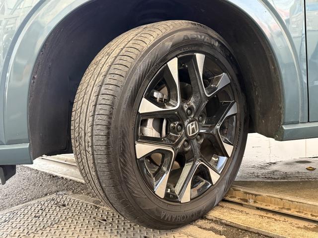 ＺＲ－Ｖ ｅ：ＨＥＶＺ　ワンオーナー　純正ナビゲーション　フルセグＴＶ　Ｂｌｕｅｔｏｏｔｈ接続　マルチビューカメラ　ＥＴＣ　ＬＥＤヘッドライト　シ－トヒ－タ－　ブラインドスポットモニター　純正ドライブレコーダー　Ｐセンサー（20枚目）