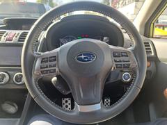 �ϥ�ɥ����Τ��̿��Ǥ����ϥ�ɥ�κ�¦�ˤϥʥ������å�����¦�ˤϥ��롼������ȥ����뤬��������Ƥ���ޤ��� 4