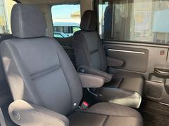 ������ɥ����Ȥϥ���ץƥ󥷡��ȤˤʤäƤ���ޤ��� 4