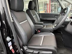 �ե���ȥ����ȤΤ��̿��Ǥ���������­���ȡ���ä���¤�륷���Ȥ�Ĺ���֤α�ž�Ǥ����ˤ����ʤäƤ���ޤ��� 3