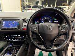 �ϥ�ɥ����Τ��̿��Ǥ����ϥ�ɥ�κ�¦�ˤϥ����ǥ��������å�����¦�ˤϥ��롼������ȥ����뤬��������Ƥ���ޤ��� 6