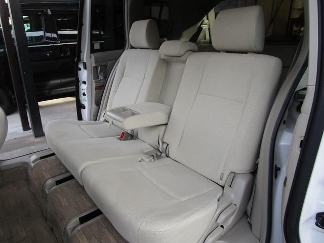 アイシス Ｇ　Ｕセレクション　禁煙車　両側パワースライドドア　リアパワーゲートドア　コーナーセンサー　ナビ　ＴＶ　ＣＤ録音　バックカメラ　フロントカメラ　ＨＩＤ　プラズマクラスターイオン　修復歴なし　車検整備付き　ＯＢＤ検査済み（49枚目）