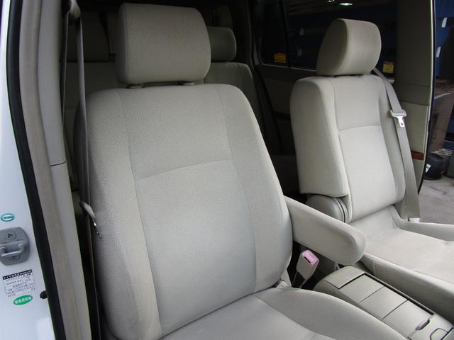 アイシス Ｇ　Ｕセレクション　禁煙車　両側パワースライドドア　リアパワーゲートドア　コーナーセンサー　ナビ　ＴＶ　ＣＤ録音　バックカメラ　フロントカメラ　ＨＩＤ　プラズマクラスターイオン　修復歴なし　車検整備付き　ＯＢＤ検査済み（56枚目）