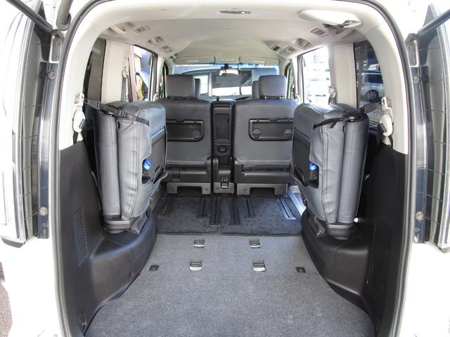 セレナ ライダーブラックラインＳ－ＨＶアドバンスドセーフティ　後期型　禁煙車　衝突軽減ブレーキ　両側パワースライドドア　ナビ　ＴＶ　ＵＳＢ　バックカメラ　クルーズコントロール　純正フルエアロ　コーナーセンサー　横滑り防止　修復歴なし　車検整備付き　ＯＢＤ検査済み（26枚目）