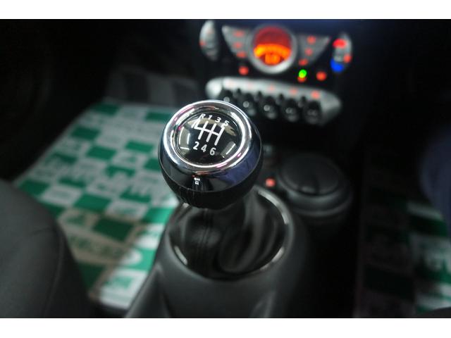 クーパー 1オーナー禁煙車 2DINナビ 6速MT車(17枚目)