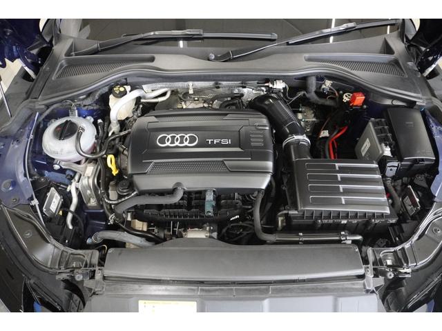 TTクーペ 2.0TFSI クワトロ Sラインパッケージ 禁煙車 バーチャルコックピッド ナビ フルセグTV バックカメラ(32枚目)