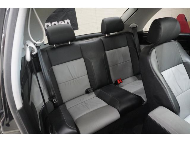 ニュービートル ターボ　ディスプレイオーディオ　バックカメラ　Ａｎｄｒｏｉｄ　黒／灰レザー内装　禁煙車（15枚目）