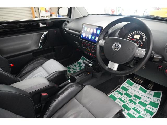 ニュービートル ターボ　ディスプレイオーディオ　バックカメラ　Ａｎｄｒｏｉｄ　黒／灰レザー内装　禁煙車（17枚目）