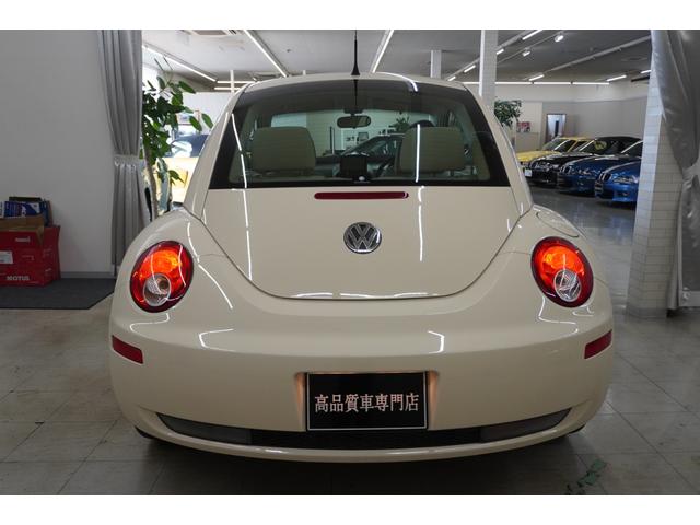 ニュービートル ＥＺ　１オーナー　最終後期６速ＡＴ　Ｎｅｗパーツカスタム　禁煙車　ナビ　バックカメラ　天張り張替済み（5枚目）