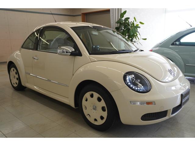 ニュービートル ＥＺ　１オーナー　最終後期６速ＡＴ　Ｎｅｗパーツカスタム　禁煙車　ナビ　バックカメラ　天張り張替済み（8枚目）