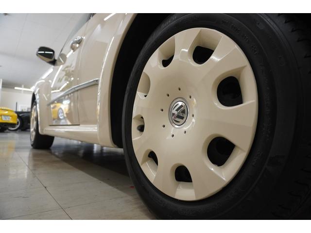 ニュービートル ＥＺ　１オーナー　最終後期６速ＡＴ　Ｎｅｗパーツカスタム　禁煙車　ナビ　バックカメラ　天張り張替済み（12枚目）
