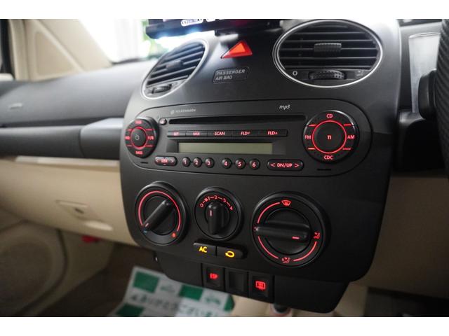 ニュービートル ＥＺ　１オーナー　最終後期６速ＡＴ　Ｎｅｗパーツカスタム　禁煙車　ナビ　バックカメラ　天張り張替済み（19枚目）