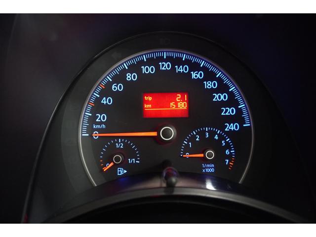ニュービートル ＥＺ　１オーナー　最終後期６速ＡＴ　Ｎｅｗパーツカスタム　禁煙車　ナビ　バックカメラ　天張り張替済み（21枚目）