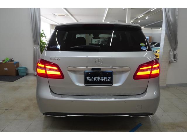 Ｂクラス Ｂ１８０　後期　レーダーセーフティＰＫＧ　ナビＴＶ　バックカメラ　キーレスゴー　シートヒーター　ＬＥＤライト（6枚目）