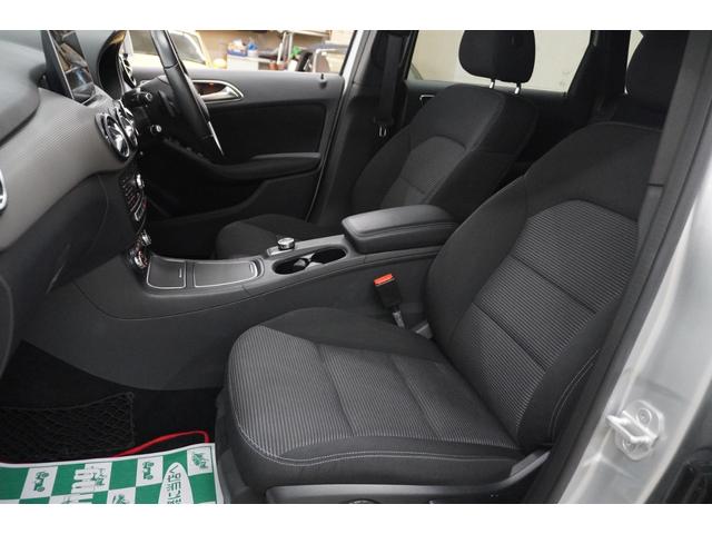 Ｂクラス Ｂ１８０　後期　レーダーセーフティＰＫＧ　ナビＴＶ　バックカメラ　キーレスゴー　シートヒーター　ＬＥＤライト（18枚目）