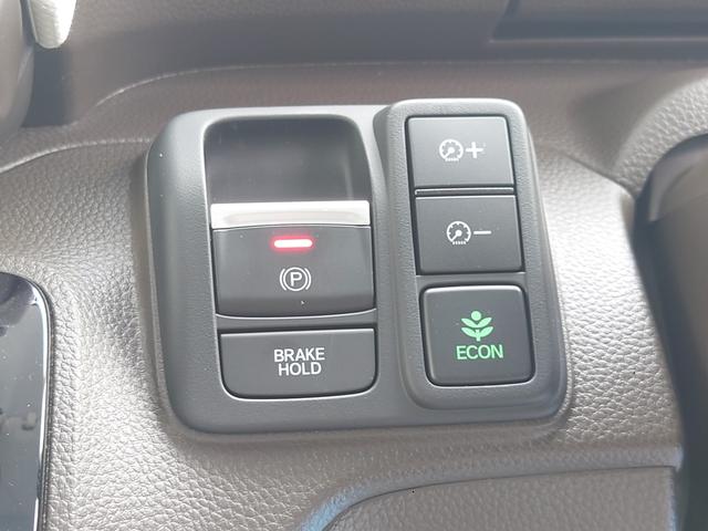 Ｎ－ＢＯＸ Ｇ　令和５年式●走行７８２２ｋｍ●純正ディスプレイオーディオ●ＥＴＣ●バックカメラ●新車保証付●電子制御パーキング●アダプティブクルーズコントロール●ソナーセンサー●衝突軽減ブレーキ／キーフリー／防犯装置（5枚目）