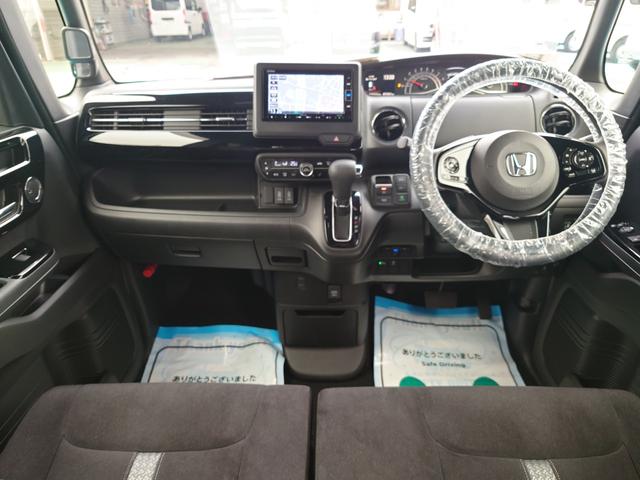 Ｎ－ＢＯＸカスタム Ｌ　令和４年式●走行２３３６７ｋｍ●純正フルセグナビ●ＥＴＣ●バックカメラ●電子制御パーキング●アダプティブクルーズコントロール●ソナーセンサー●シートヒーター●後席テーブル●パワースライドドア（9枚目）