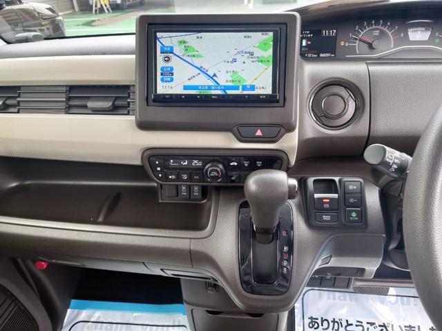 N-BOX L 令和4年式●走行60201km●メモリーナビ●ETC●バックカメラ●電子制御パーキング●新車保証付●パワースライドドア●アダプティブクルーズコントロール●ソナーセンサー●シートヒーター●後席テーブル(10枚目)