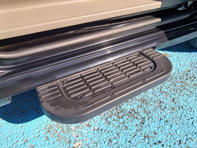 NV100クリッパーリオ G ハイルーフ●令和6年式●走行17827km●ターボ●純正フルセグナビ●ETC●バックカメラ●新車保証●両側パワースライドドア●オートステップ●ソナーセンサー●シートヒーター●リアヒーター●HIDライト(5枚目)