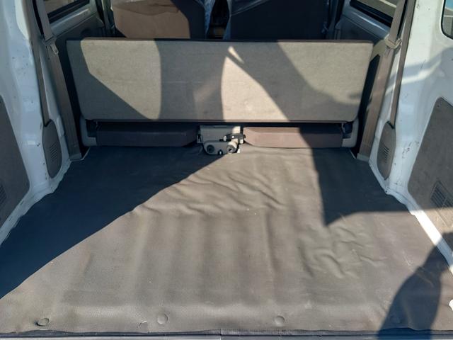 ＮＶ１００クリッパーバン ＤＸ　セーフティパッケージ　ハイルーフ／令和３年式／走行４９５９７ｋｍ／バックモニター／２速発進モード／衝突被害軽減ブレーキ／オーバーヘッドコンソール／ソナーセンサー／横滑り防止装置／防犯アラーム／スモークガラス／寒冷地仕様（15枚目）
