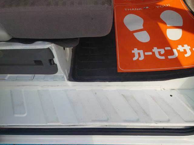 ＮＶ１００クリッパーバン ＤＸ　セーフティパッケージ　ハイルーフ／令和３年式／走行４９５９７ｋｍ／バックモニター／２速発進モード／衝突被害軽減ブレーキ／オーバーヘッドコンソール／ソナーセンサー／横滑り防止装置／防犯アラーム／スモークガラス／寒冷地仕様（18枚目）