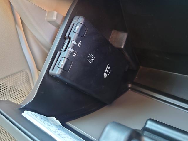 NV100クリッパーバン DX セーフティパッケージ 令和3年式/走行47878km/純正フルセグナビ/バックカメラ/ETC/ナビ連動ドラレコ/2速発進モード/衝突被害軽減ブレーキ/オーバーヘッドコンソール/ソナーセンサー/横滑り防止装置/防犯アラーム(25枚目)