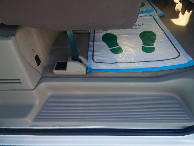 NV100クリッパーバン GXターボ ハイルーフ●令和2年式●走行45347km●ターボ●純正フルセグナビ●ETC●バックカメラ●ドラレコ●4速オートマ●衝突軽減ブレーキ●オーバーヘッドコンソール●パワーウィンドウ/電動格納ミラー(13枚目)