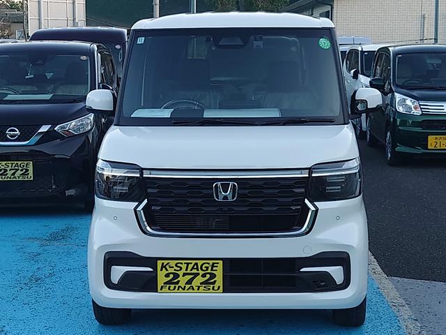 Ｎ－ＢＯＸカスタム ターボ　令和６年式●走行８５００ｋｍ●純正９型ホンダコネクトナビ●ナビ連動前後車内３カメラドラレコ●ＥＴＣ●バックカメラ●電子制御パーキング●両側パワースライドドア●アダプティブクルーズ●前席シートヒーター（2枚目）
