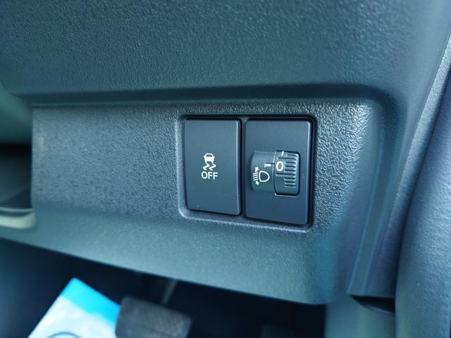 Ｎ－ＢＯＸカスタム ターボ　令和６年式●走行８５００ｋｍ●純正９型ホンダコネクトナビ●ナビ連動前後車内３カメラドラレコ●ＥＴＣ●バックカメラ●電子制御パーキング●両側パワースライドドア●アダプティブクルーズ●前席シートヒーター（30枚目）