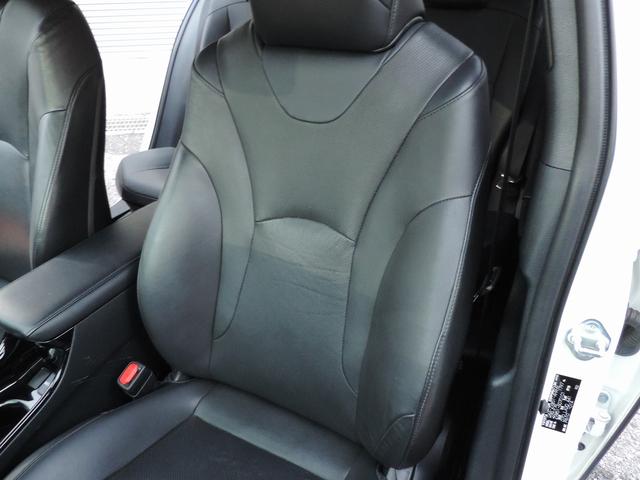 プリウス Aプレミアム トヨタセーフティセンス 純正ナビ フルセグTV Bカメラ 本革シート BSM LEDヘッドライト ビルトインETC クリアランスソナー シートヒーターレーダークルーズ 社外15インチアルミスマートキー(14枚目)