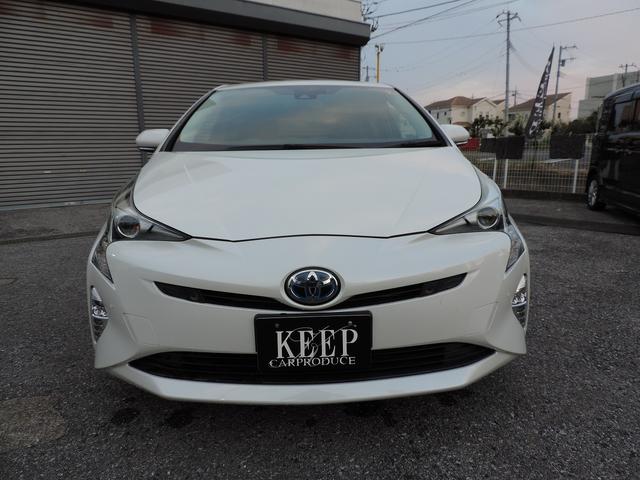 プリウス Aプレミアム トヨタセーフティセンス 純正ナビ フルセグTV Bカメラ 本革シート BSM LEDヘッドライト ビルトインETC クリアランスソナー シートヒーターレーダークルーズ 社外15インチアルミスマートキー(28枚目)