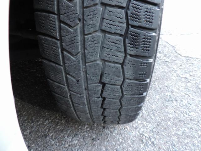 プリウス Aプレミアム トヨタセーフティセンス 純正ナビ フルセグTV Bカメラ 本革シート BSM LEDヘッドライト ビルトインETC クリアランスソナー シートヒーターレーダークルーズ 社外15インチアルミスマートキー(37枚目)