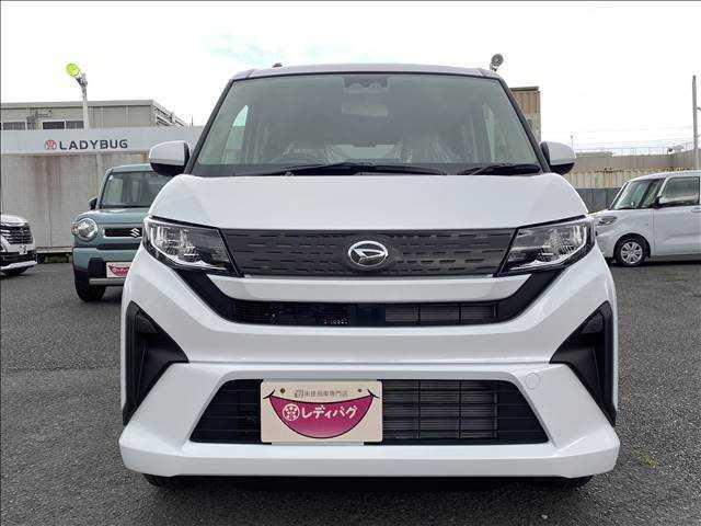 ムーヴ Ｘ　届出済未使用車　両側スライドドア（片側電動スライドドア）　衝突軽減ブレーキシステム　　ＬＥＤヘッドライト　コーナーセンサー付き　パーキングセンサー　禁煙車　パワーステアリング　修復歴無（5枚目）