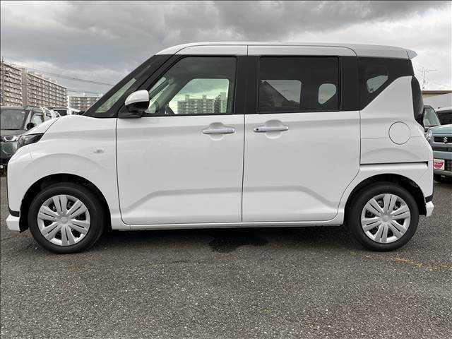 ムーヴ Ｘ　届出済未使用車　両側スライドドア（片側電動スライドドア）　衝突軽減ブレーキシステム　　ＬＥＤヘッドライト　コーナーセンサー付き　パーキングセンサー　禁煙車　パワーステアリング　修復歴無（6枚目）