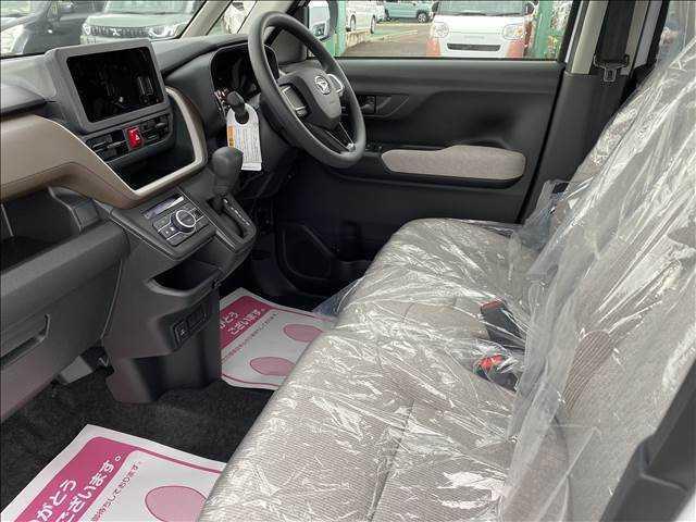 ムーヴ Ｘ　届出済未使用車　両側スライドドア（片側電動スライドドア）　衝突軽減ブレーキシステム　　ＬＥＤヘッドライト　コーナーセンサー付き　パーキングセンサー　禁煙車　パワーステアリング　修復歴無（7枚目）