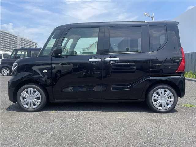 タント Ｌ　届出済未使用車　衝突軽減ブレーキ　ピラーレス　アイドリングストップ　コーナーセンサー　横滑り防止装置　ＬＥＤヘッドライト　禁煙車　スマートキー　パワーステアリング　修復歴無（20枚目）