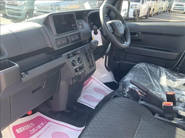 ハイゼットカーゴ ＤＸ　届出済未使用車　衝突軽減ブレーキ　横滑り防止装置　アイドリングストップ　バン　両側スライドドア　キーレスエントリー　マニュアルエアコン　パワーステアリング　禁煙車　修復歴無（14枚目）