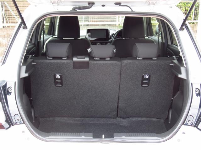 スイフト XG アダプティブクルーズコントロール LEDヘッドライト 衝突被害軽減ブレーキ リヤパーキングセンサー オートライト アダプティブクルーズコントロール スマートキー キーレスプッシュスタート パワーウィンドウ 電動格納ドアミラー(18枚目)