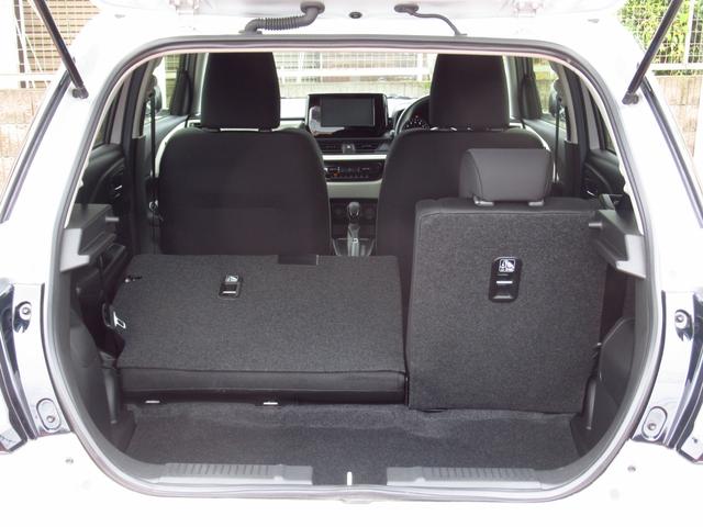 スイフト XG アダプティブクルーズコントロール LEDヘッドライト 衝突被害軽減ブレーキ リヤパーキングセンサー オートライト アダプティブクルーズコントロール スマートキー キーレスプッシュスタート パワーウィンドウ 電動格納ドアミラー(19枚目)