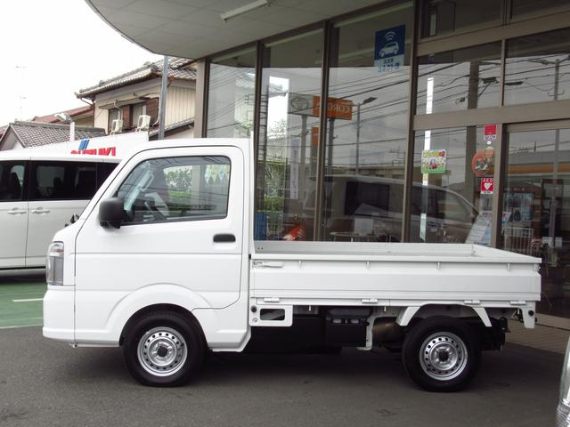 キャリイトラック ＫＣエアコン・パワステ　７型　衝突被害軽減装置　４ＷＤ　５速マニュアル　デュアルカメラブレーキサポート　リアパーキングセンサー　エアコン　パワステ　ＡＭ／ＦＭラジオ　オートライト（28枚目）