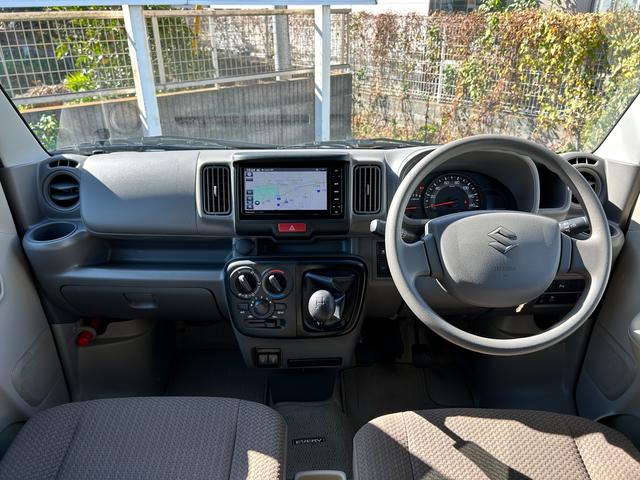 エブリイ JOIN 5型 5速マニュアル 4WD 純正ナビ 衝突被害軽減ブレーキ リヤパーキングセンサー ナビゲーション バックアイカメラ ETC 前後ドライブレコーダー 5MT キーレスエントリー マニュアルエアコン オートライト(3枚目)