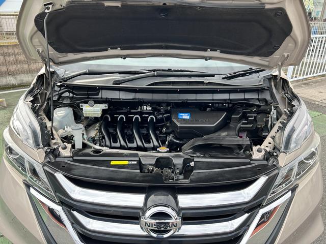 セレナ ハイウイスターＧ　全方位モニターナビ　フリップダウンモニター　衝突被害軽減装置　全方位モニター付きナビ　フリップダウンモニター　両側電動スライドドア　ＬＥＤヘッドライト　オートライト　アダプティブクルーズコントロール　ＥＴＣ　シートヒーター　スマートキー（12枚目）