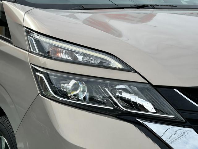 セレナ ハイウイスターＧ　全方位モニターナビ　フリップダウンモニター　衝突被害軽減装置　全方位モニター付きナビ　フリップダウンモニター　両側電動スライドドア　ＬＥＤヘッドライト　オートライト　アダプティブクルーズコントロール　ＥＴＣ　シートヒーター　スマートキー（16枚目）