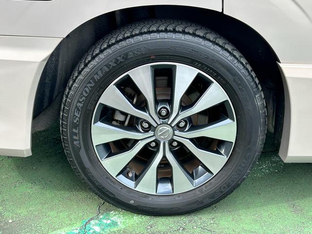 セレナ ハイウイスターＧ　全方位モニターナビ　フリップダウンモニター　衝突被害軽減装置　全方位モニター付きナビ　フリップダウンモニター　両側電動スライドドア　ＬＥＤヘッドライト　オートライト　アダプティブクルーズコントロール　ＥＴＣ　シートヒーター　スマートキー（25枚目）